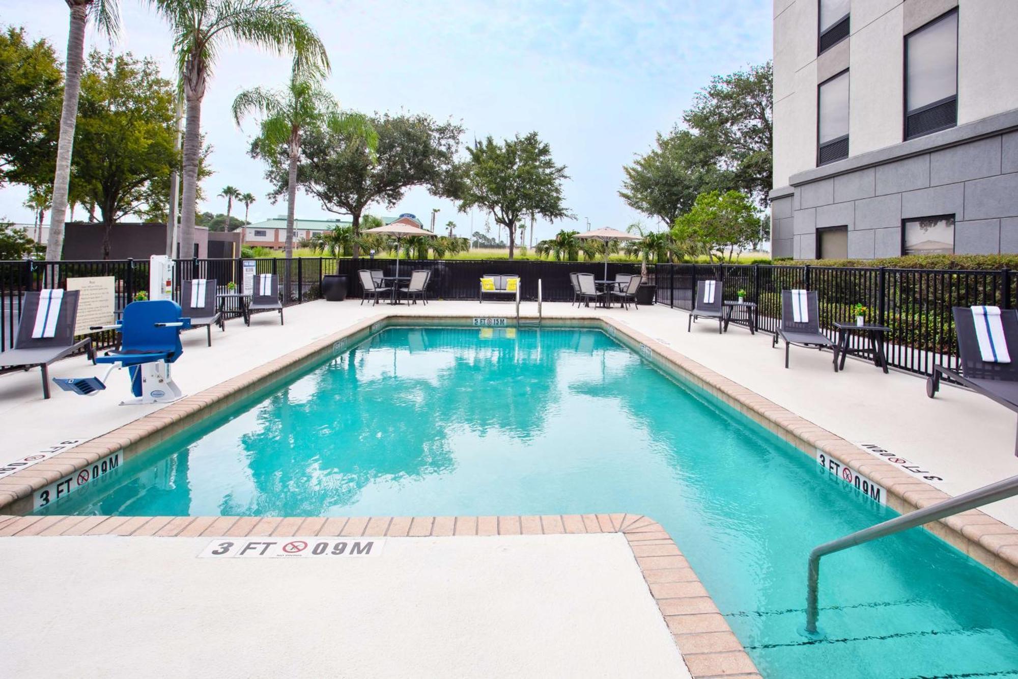 Hampton Inn & Suites Tampa-East/Casino/Fairgrounds Seffner Ngoại thất bức ảnh